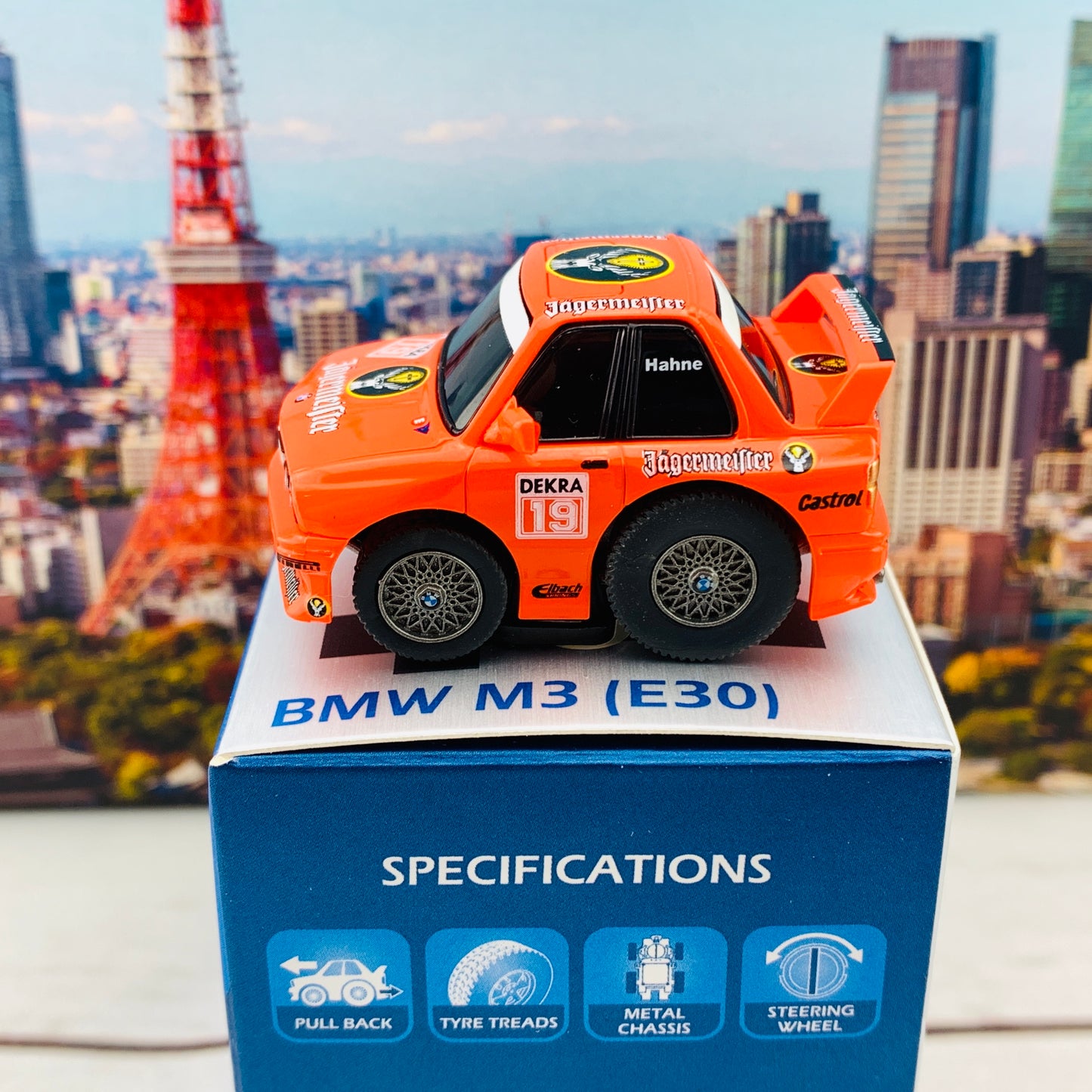 Tiny Q Pro-Series 04 - BMW M3 E30 DTM #19 TinyQ-04-S5