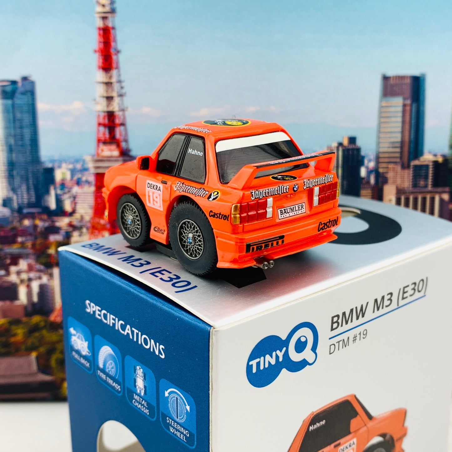 Tiny Q Pro-Series 04 - BMW M3 E30 DTM #19 TinyQ-04-S5