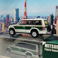 BM Creations JUNIOR 1/64 Mitsubishi Pajero Super Exceed Silver with Green Strip RHD 64B0019