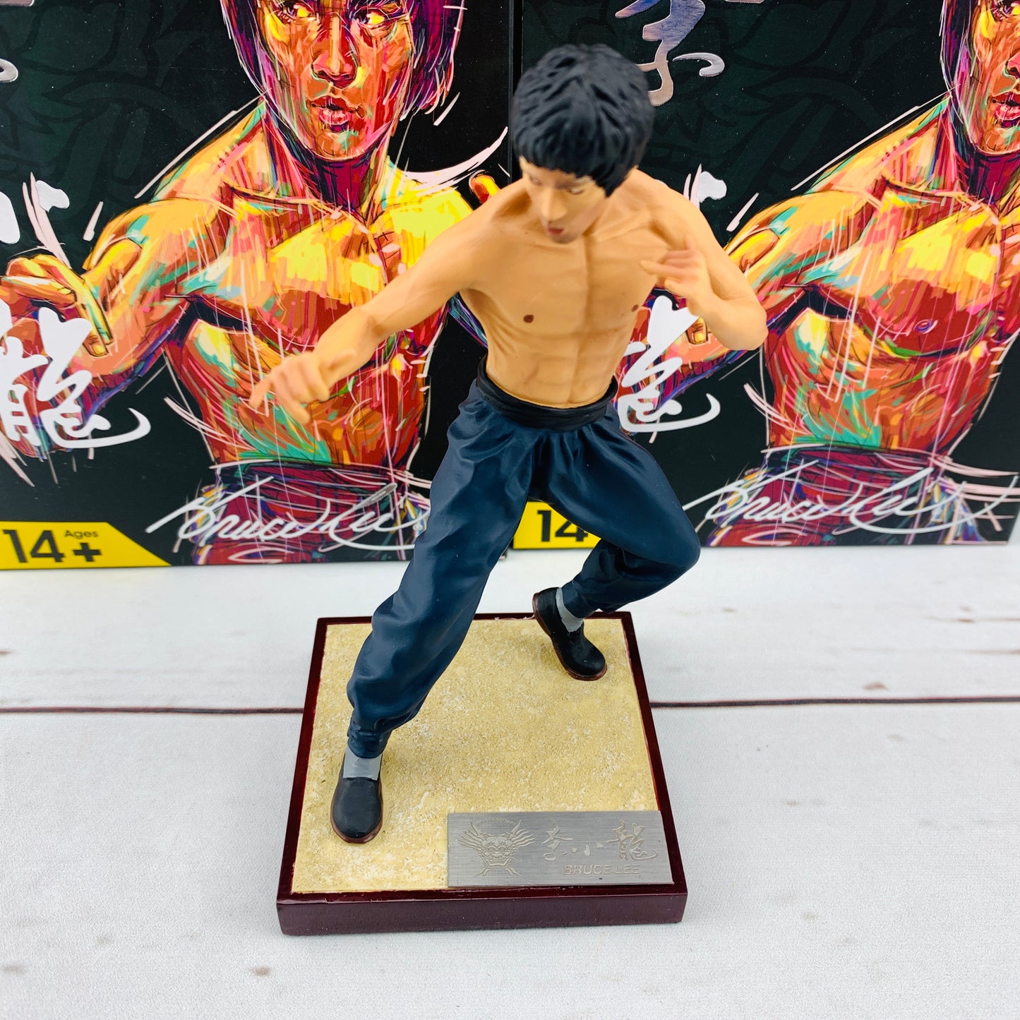 Tiny 微影  1/12 Bruce Lee Resin Figure 李小龍 擺手 (Bruce Lee 80th Anniversary) ATRF12003