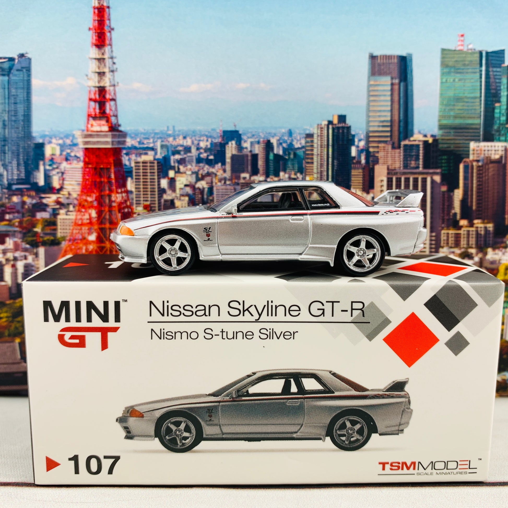 MINI GT 1/64 Nissan GT-R R32 Nismo S-Tune  Silver RHD MGT00107-R 