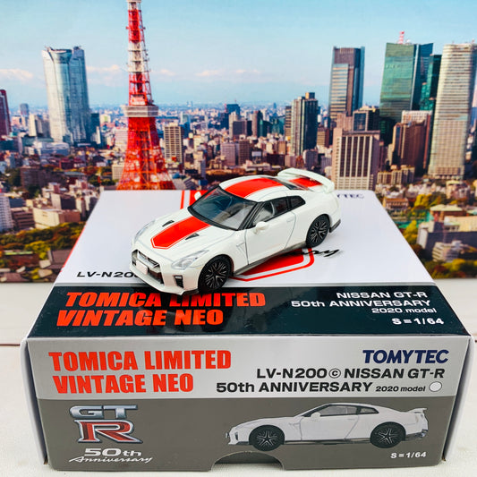 Tomytec Tomica Limited Vintage Neo 1/64 Nissan GTR 50th ANNIVERSARY WHITE LV-N200c