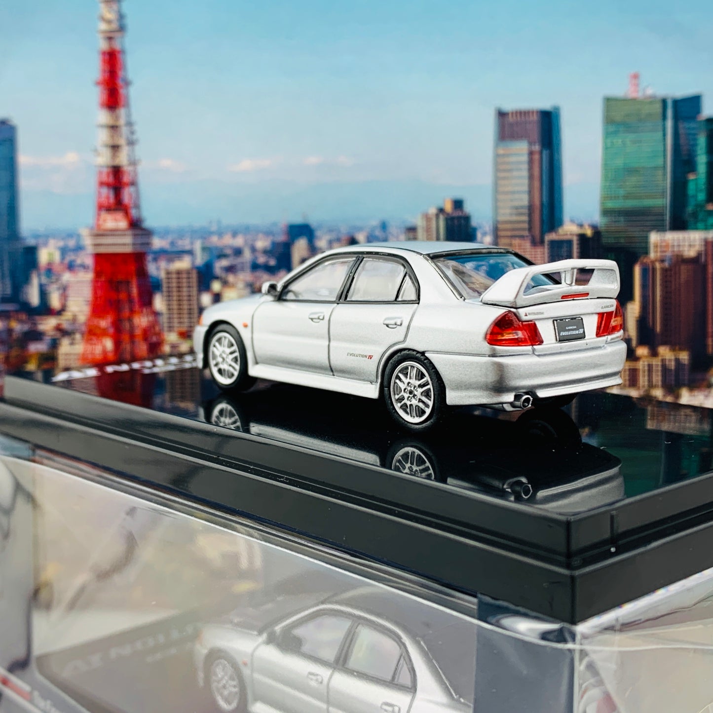 HOBBY JAPAN 1/64 Mitsubishi Lancer GSR Evolution IV CN9A Steel Silver HJ641011S