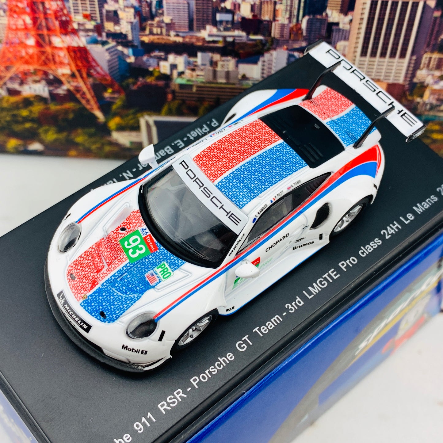 Sparky 1/64 Porsche 911 RSR No.93 Porsche GT Team 3rd LMGTE Pro class 24H Le Mans 2019 P. Pilet - E. Bamber - N. Tandy Y141