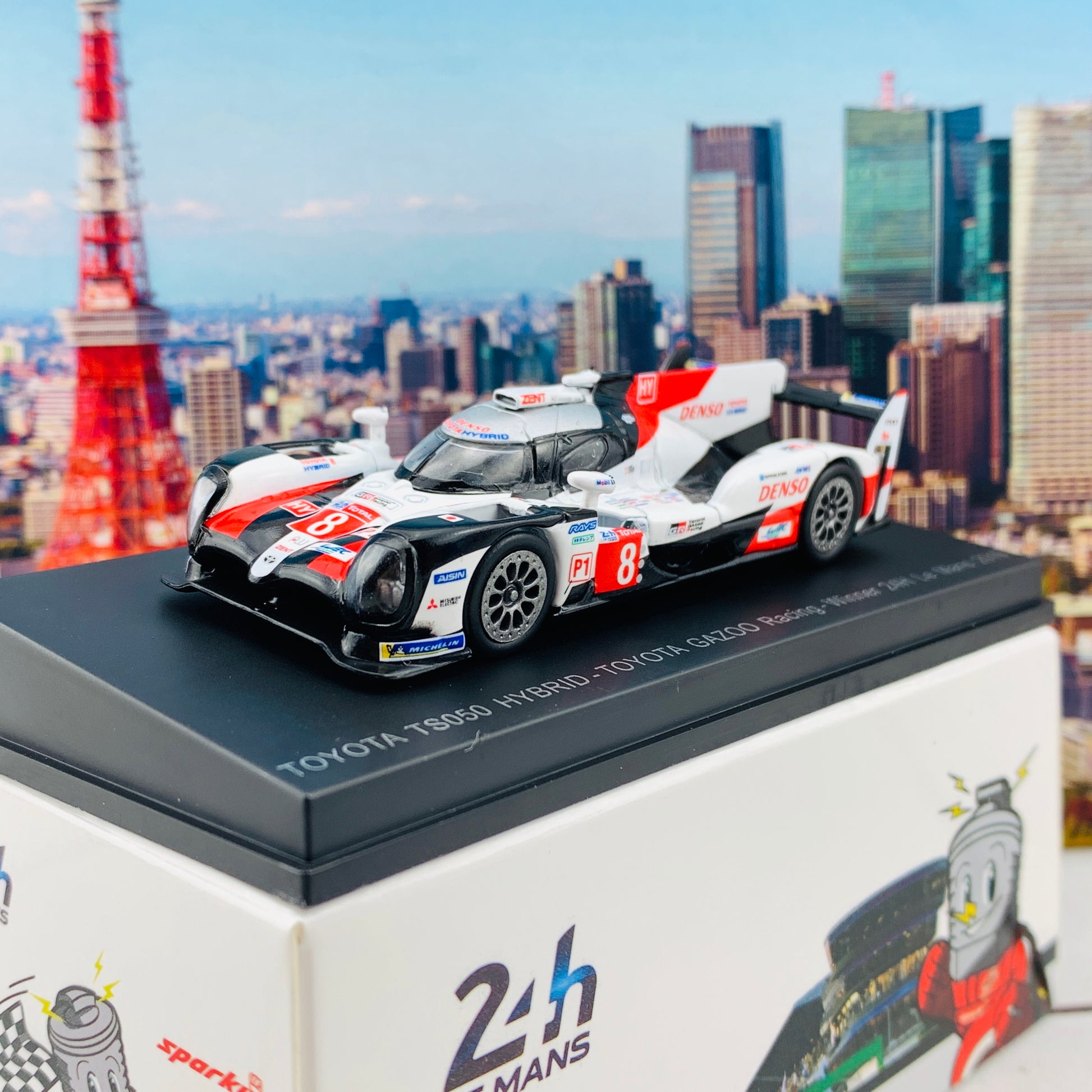 Sparky 1/64 TOYOTA TS050 HYBRID No.8 TOYOTA GAZOO Racing Winner 24H Le Mans 2019 S. Buemi - K. Nakajima - F. Alonso Y139