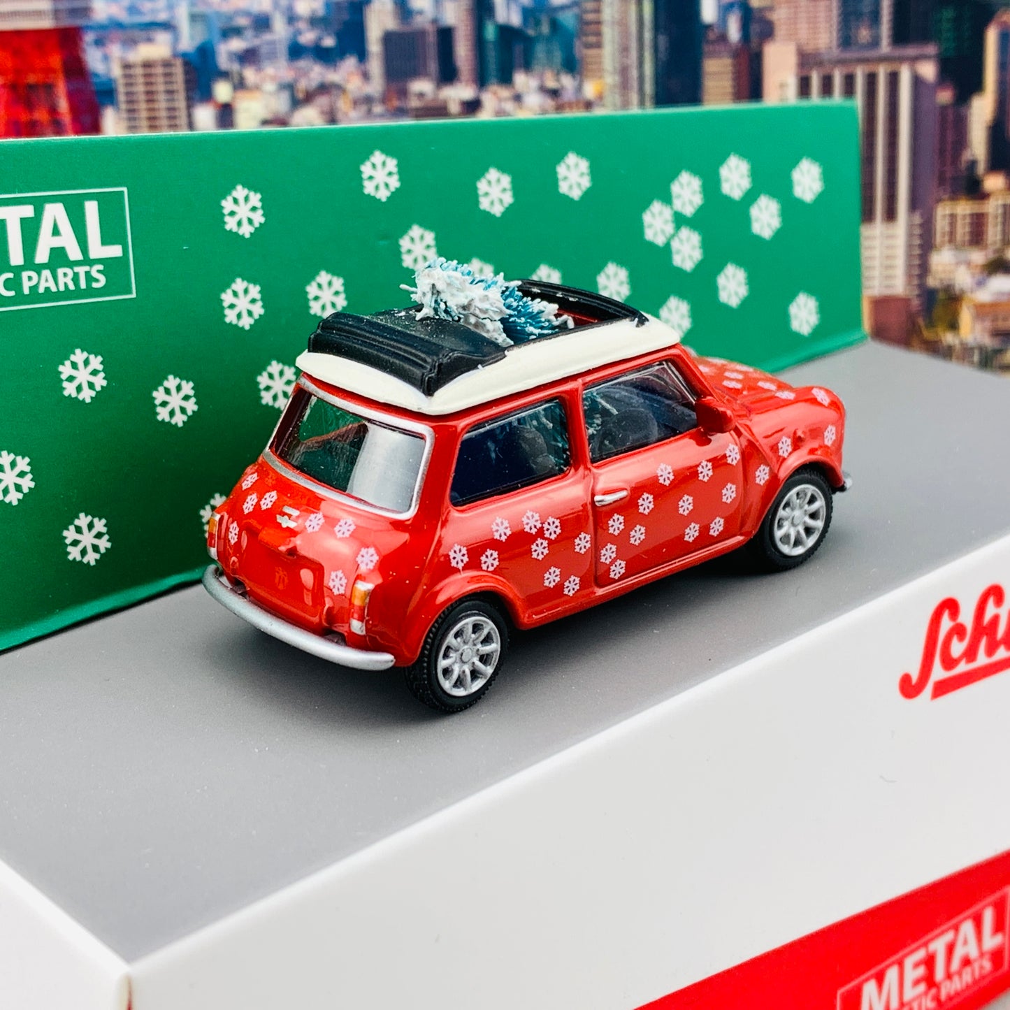 Schuco 1/64 Mini Cooper Christmas Edition (Hong Kong Limited Edition) 452019600