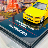 INNO64 1/64 TOYOTA ALTEZZA RS200 YELLOW (Japan Special Model) WITH EXTRA WHEELS AND DECALS IN64-RS200-YL