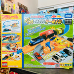 PLARAIL Let's Play With Tomica Quickly Loading and Unloading Terminal 4904810194620