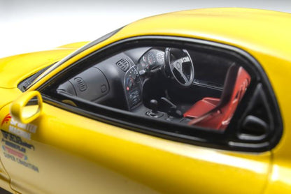 PREORDER KYOSHO 1:18 New Initial D the Movie Edition Mazda RX7 FD3S with Keisuke Takahashi Figure 高橋 啓介 KSR18D02-B (Approx. Release Date : May 2020 and subject to the manufacturer's final decision)