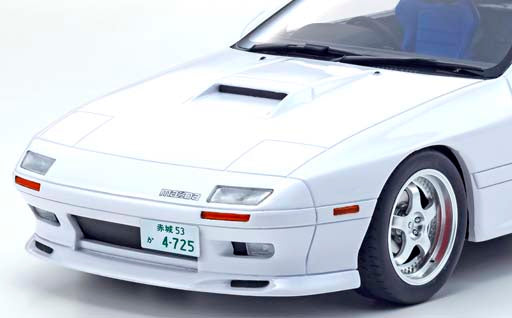 KYOSHO 1/18 Initial D Mazda Savanna RX-7 FC3S with Ryosuke