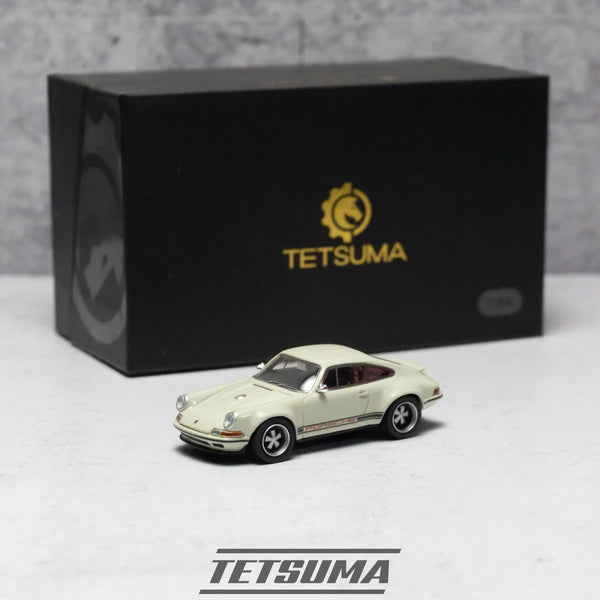 TETSUMA: PORSCHE 964 RESTOMOD v2 BRANDY WHITE 1:64 WCC19002