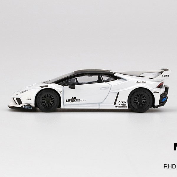 PREORDER MINI GT 1/64 LB★WORKS Lamborghini Huracán GT  White RHD MGT00126-R (Approx. Release Date : June 2020 subject to manufacturer's final decision)