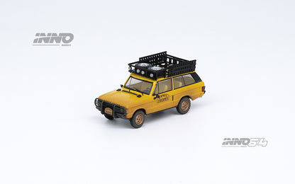 INNO64 1/64 RANGE ROVER "CLASSIC" CAMEL TROPHY 1982 With Dust Effect (1 Tool Box and 4 Fuel/Oil Container included) IN64-RRC-CT82DE