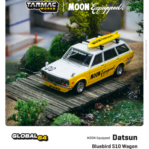 TARMAC WORKS GLOBAL64 1/64 Datsun Bluebird 510 Wagon MOON Equipped Surf board with roof rack included T64G-026-ME1