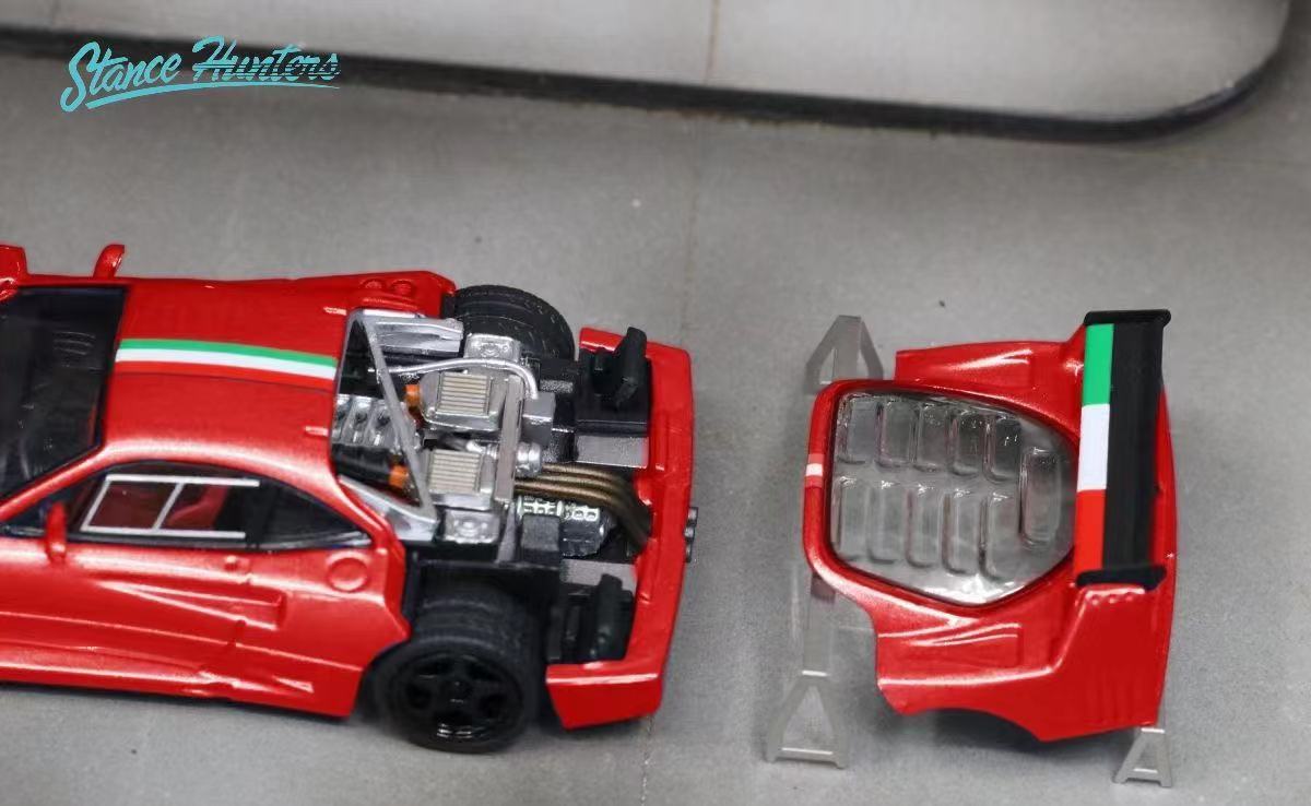 Stance Hunters 1/64 F40 LM Classic Red Italian Stripe