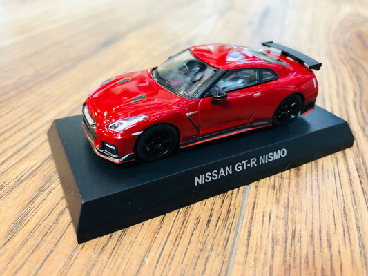 KYOSHO 1/64 NISSAN GTR NISMO - Vibrant Red
