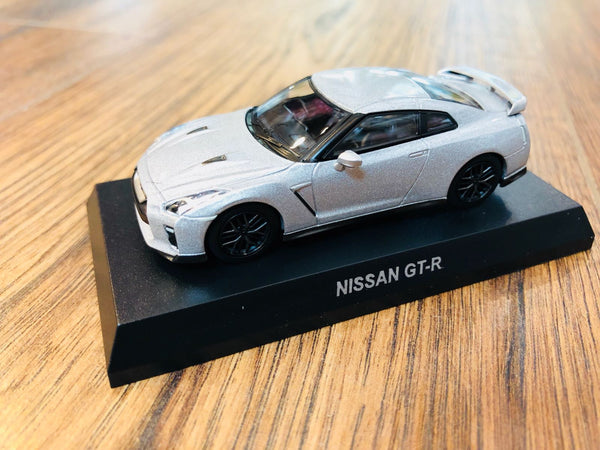 KYOSHO 1/64 NISSAN GT-R - Super Silver