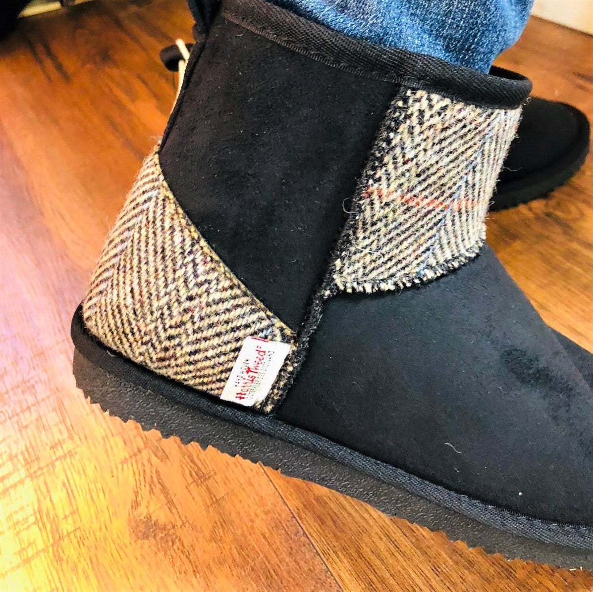 Harris Tweed Boots Black Large