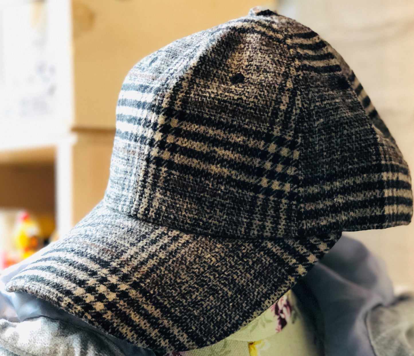 SHES Japan Glen Plaid Wool Cap - Brown