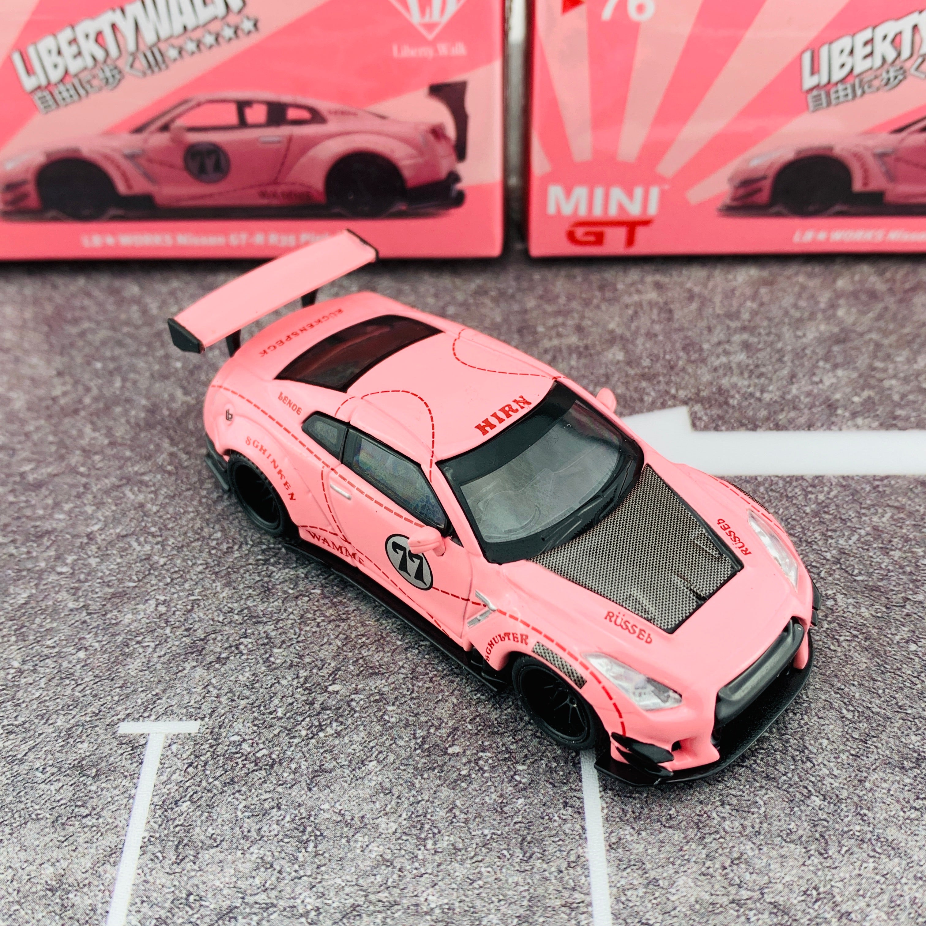 MINI GT 1/64 LB☆Works Nissan GT-R (R35) Type 2, Rear Wing ver 3