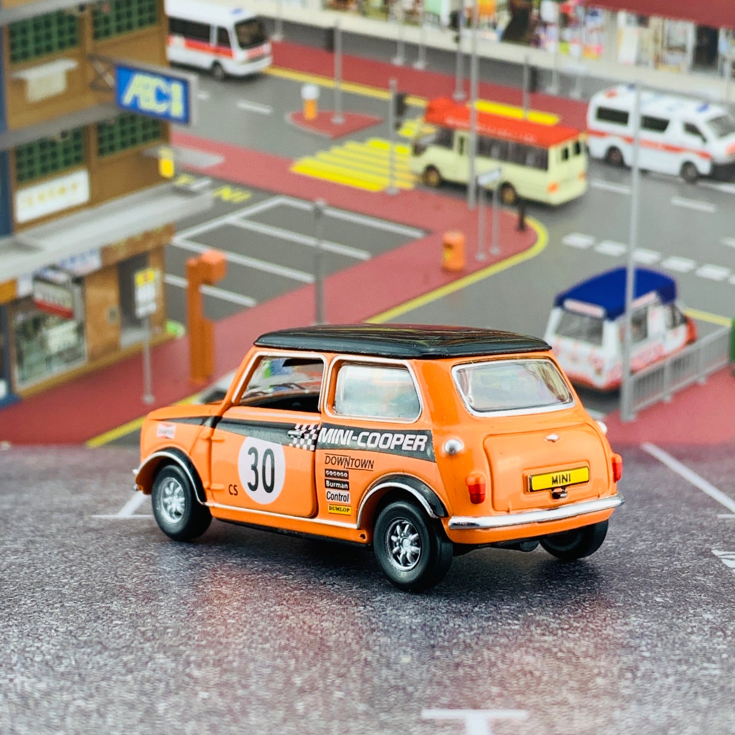 Tiny 微影 Mini Cooper Racing #30 Classic Racing ATC64730