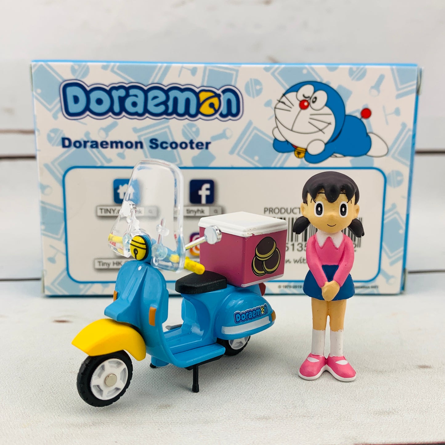 TINY x DORAEMON Motor Scooter and Minamoto Shizuka 靜儀綿羊仔  DORA006