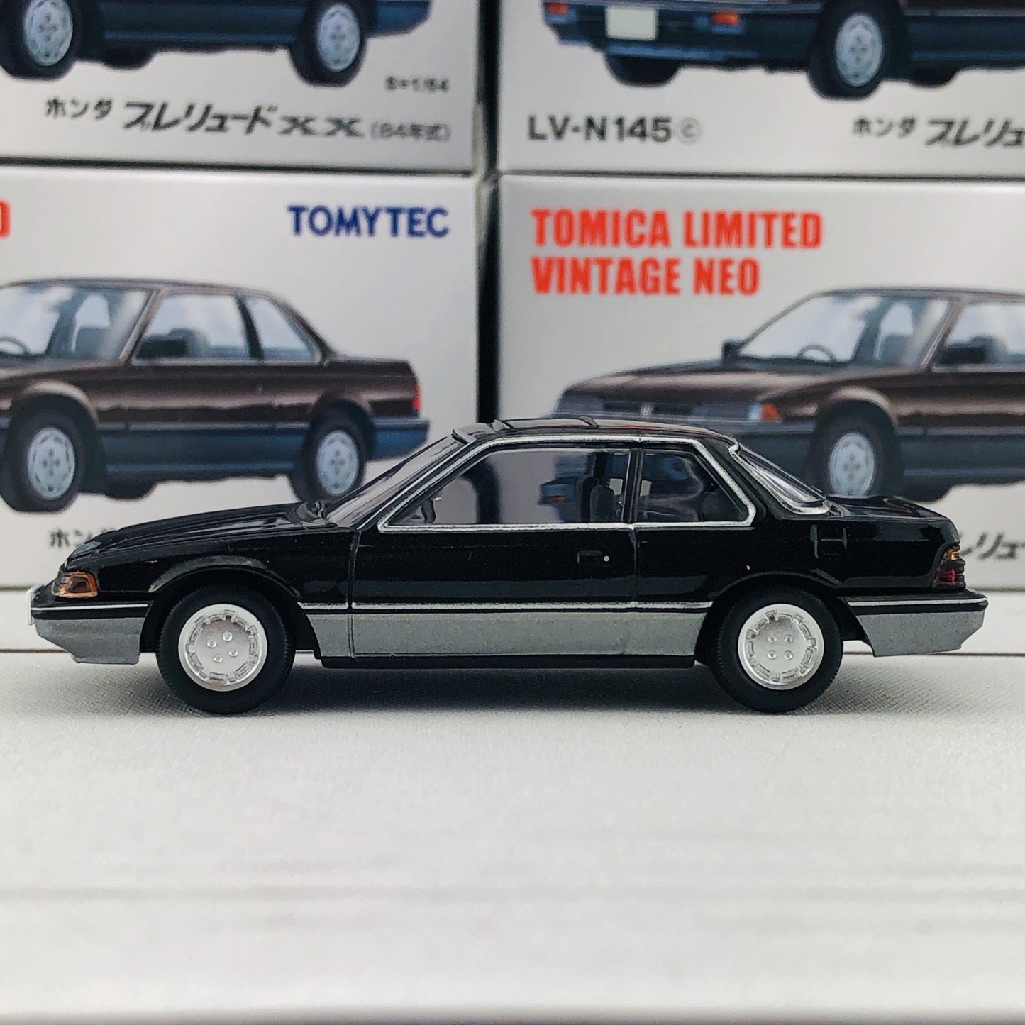 Tomica Limited Vintage 1/64 Honda PRELUDE XX LV-N145c