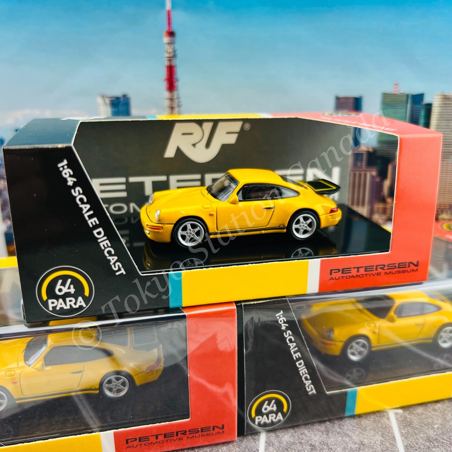 PARA64 1/64 RUF CTR Yellowbird 1987 Blossom Yellow PETERSEN AUTOMOTIVE MUSEUM Version LHD PA-55291 PM