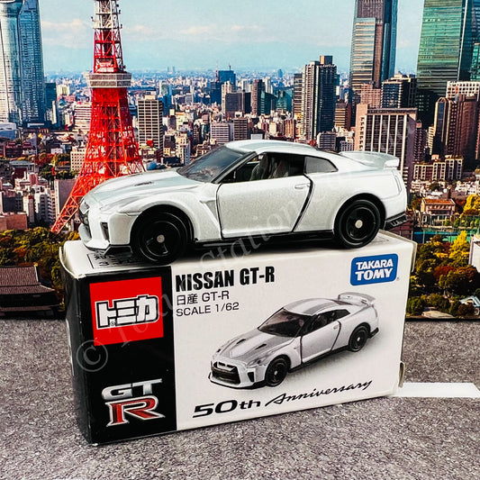 TOMICA Nissan GT-R 50th Anniversary (Silver) 4904810153535