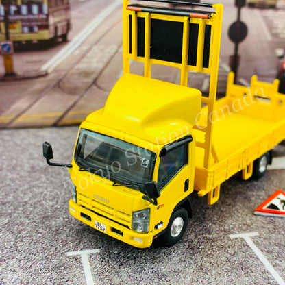 Model 1 1/76 ISUZU N-SERIES Road Work Vehicle 修路箭嘴工程車 T33606