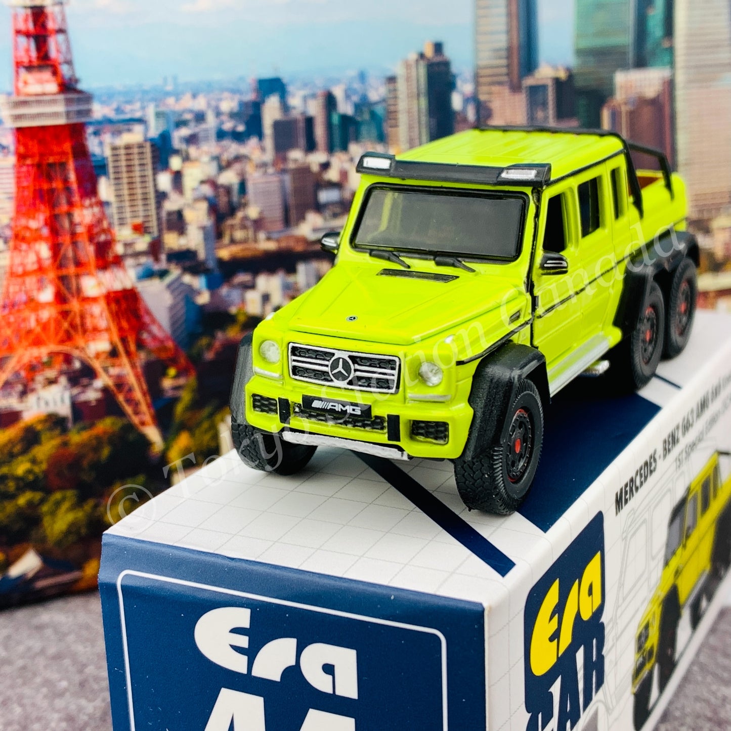 ERA CAR 1/64 Mercedes-Benz G63 AMG 6x6 Kinetic Yellow MB206X6RF44