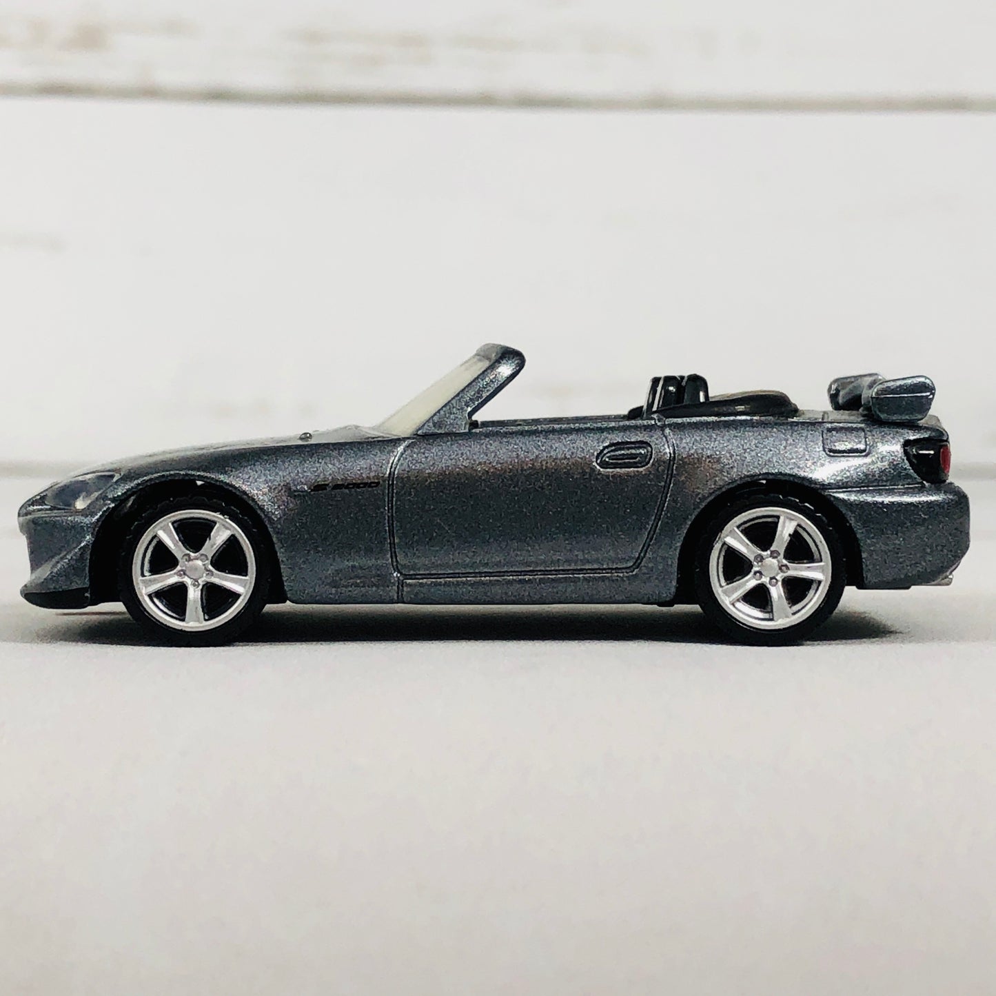 Tomica Premium No.17 Honda S2000 TYPE S