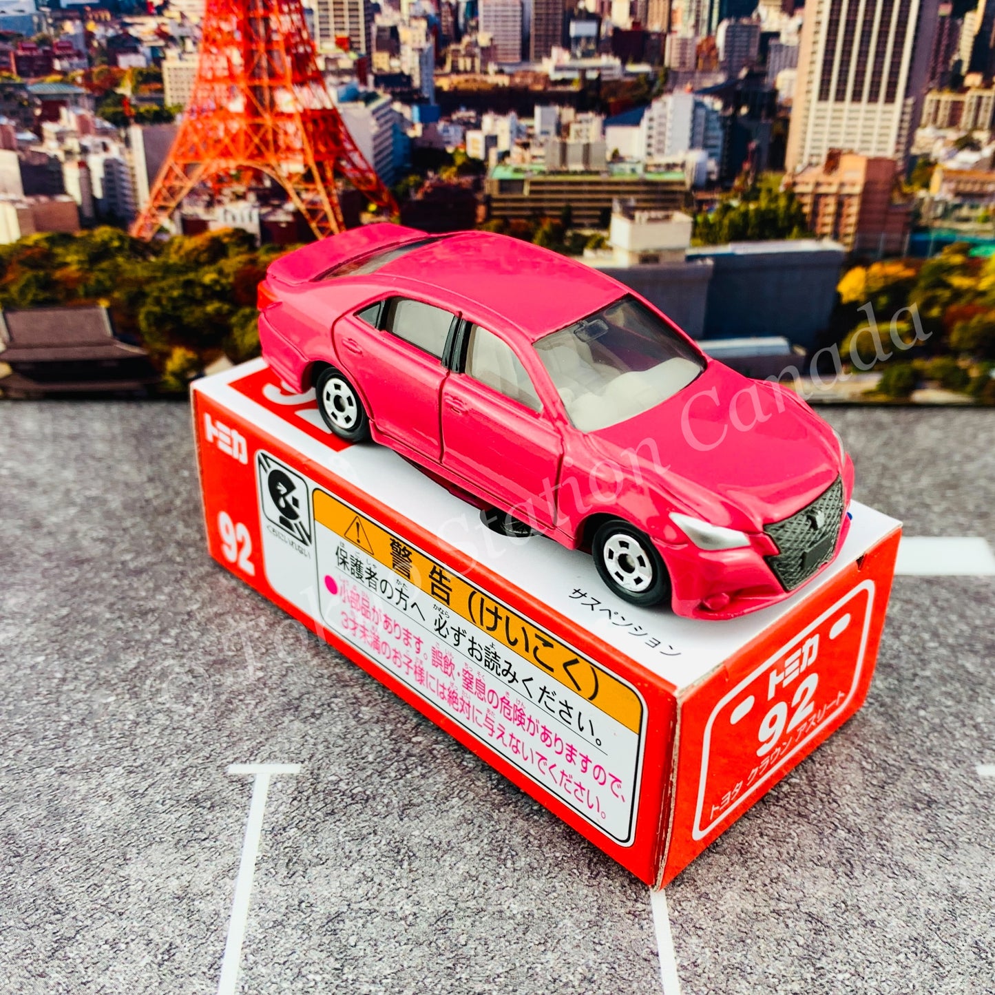 TOMICA 92 Toyota CROWN ATHLETE