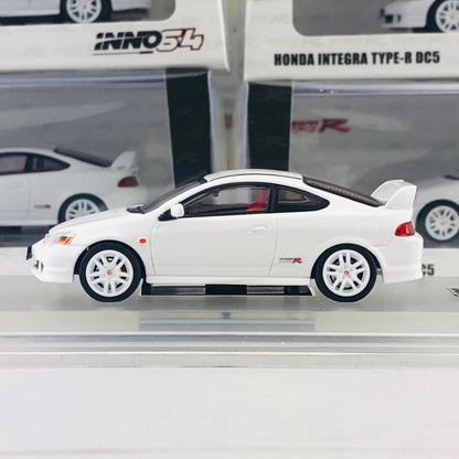 INNO64 1/64 Honda Integra Type-R DC5 White IN64-DC5-WHI