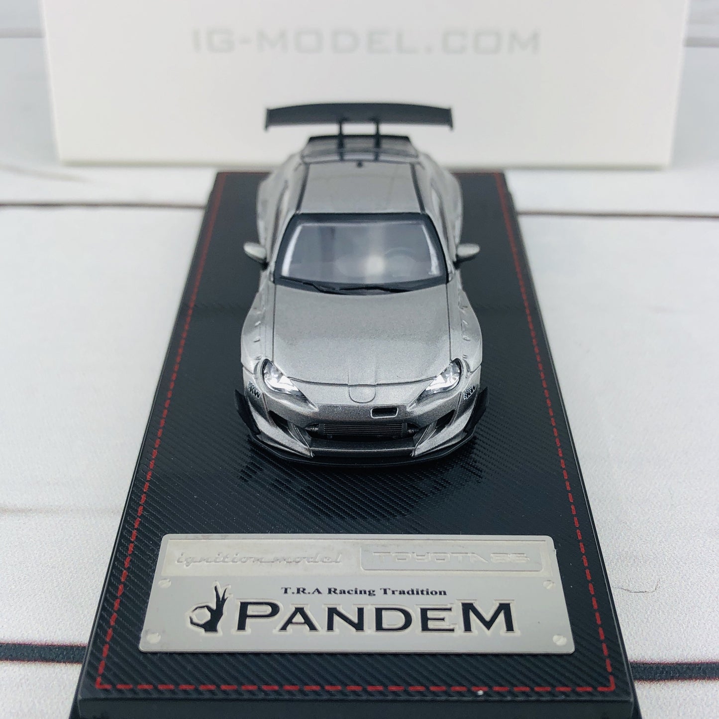 Ignition Model 1/64 Pandem Toyota 86 V3 Gray Metallic 1406