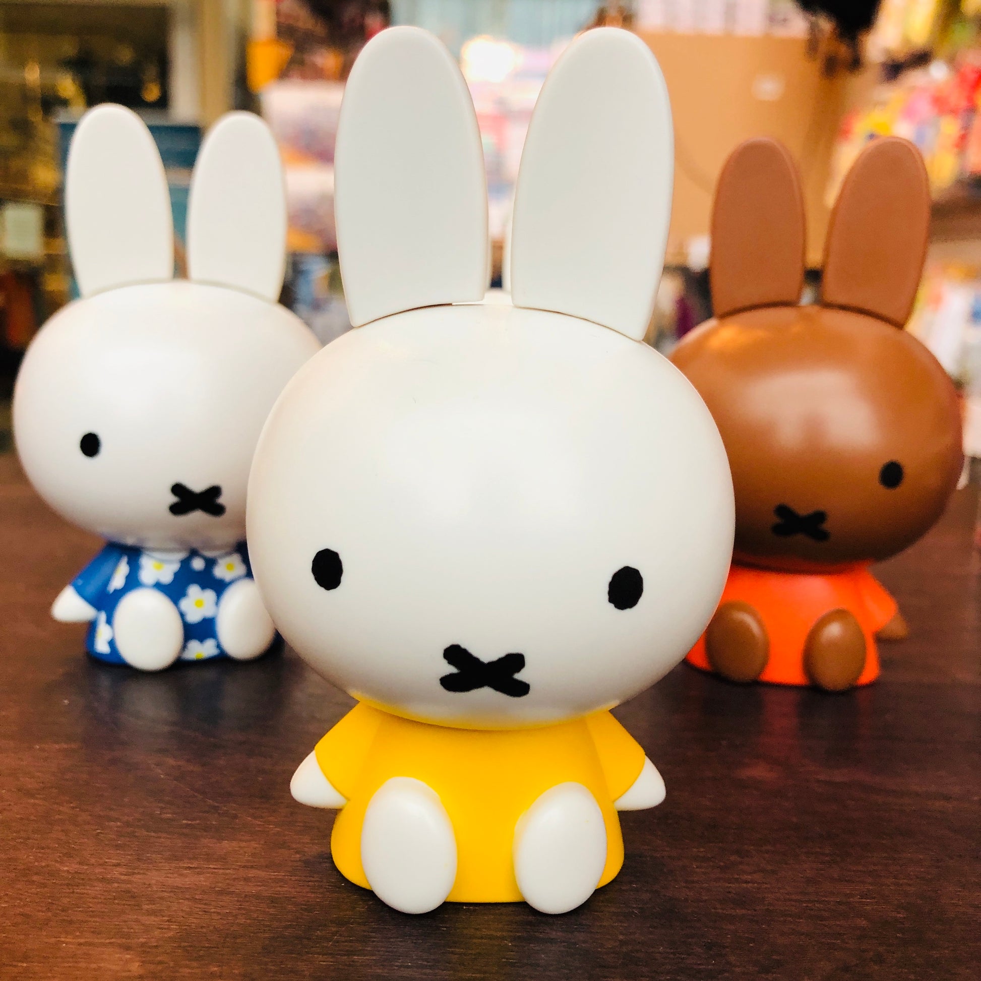 CAPCHARA miffy Figure by Bandai - Yellow