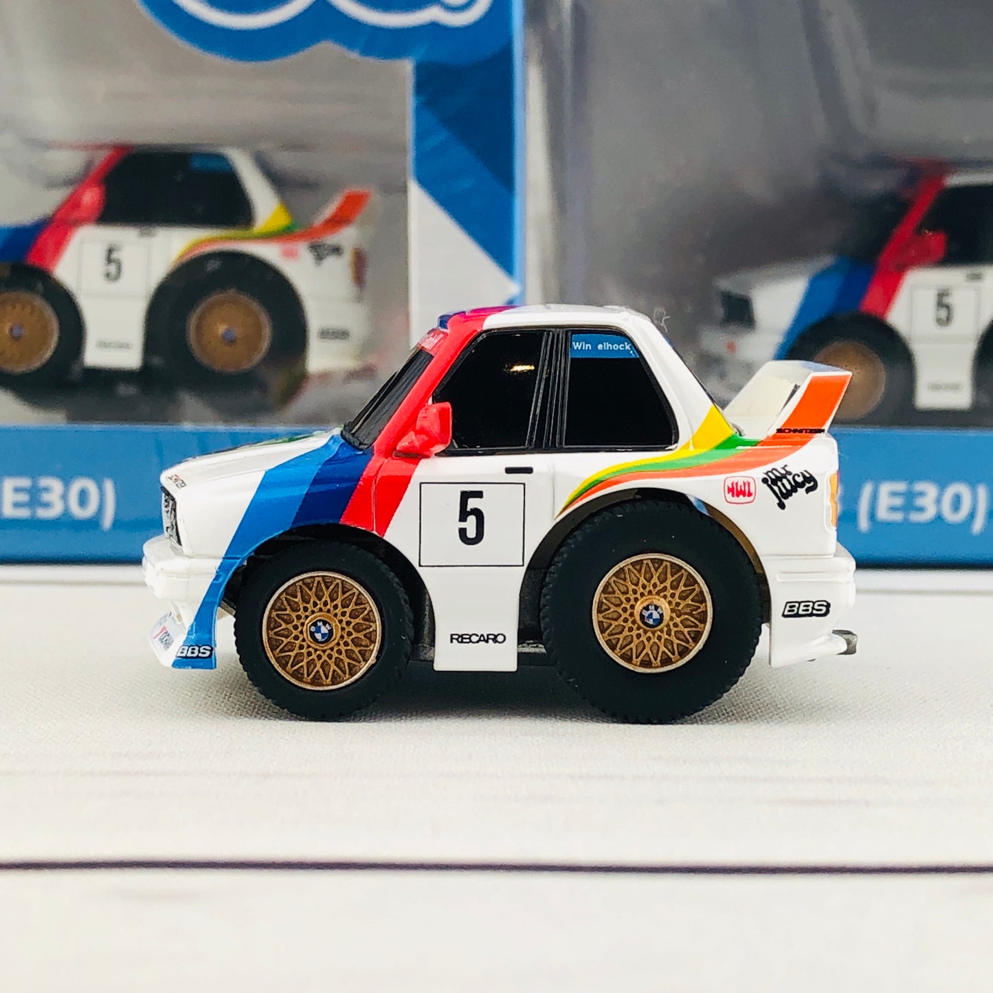 Tiny Q Pro-Series 04 - BMW M3 E30 (No.5 Mr Juicy) TinyQ-04-S3