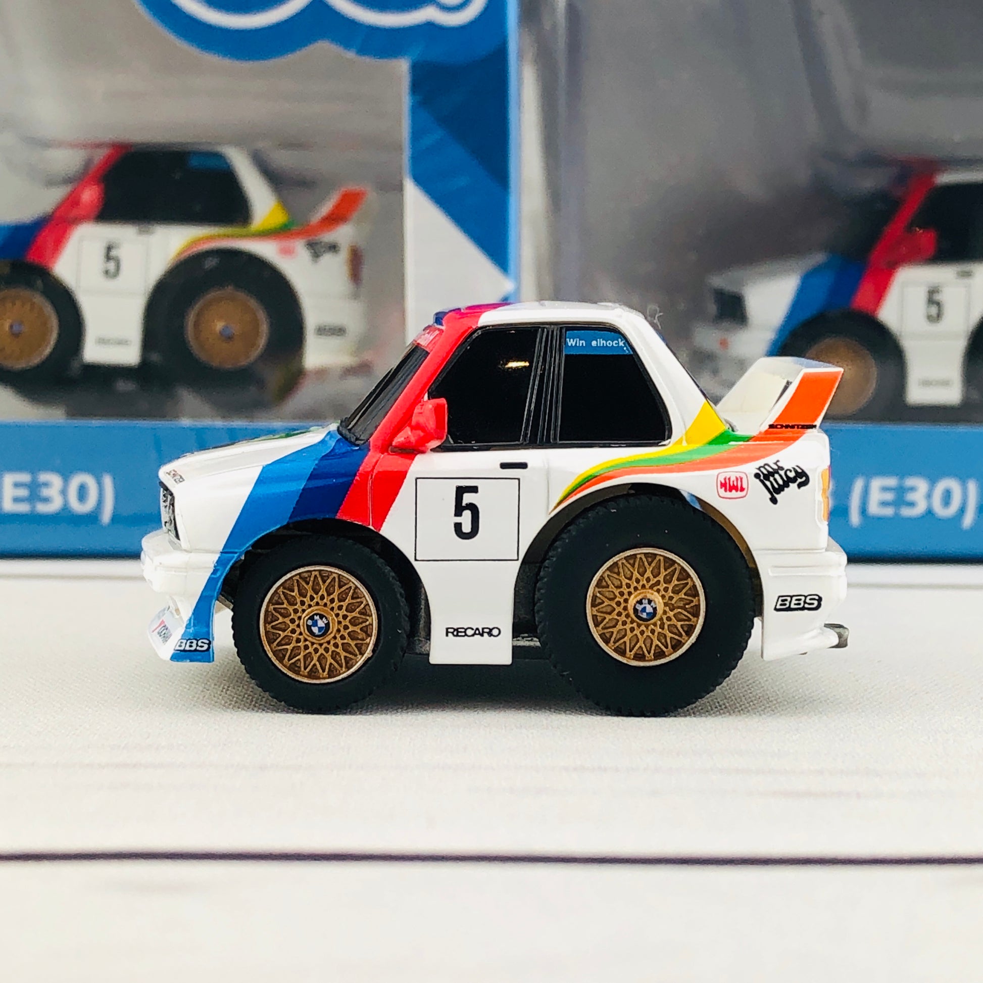 Tiny Q Pro-Series 04 - BMW M3 E30 (No.5 Mr Juicy) TinyQ-04-S3