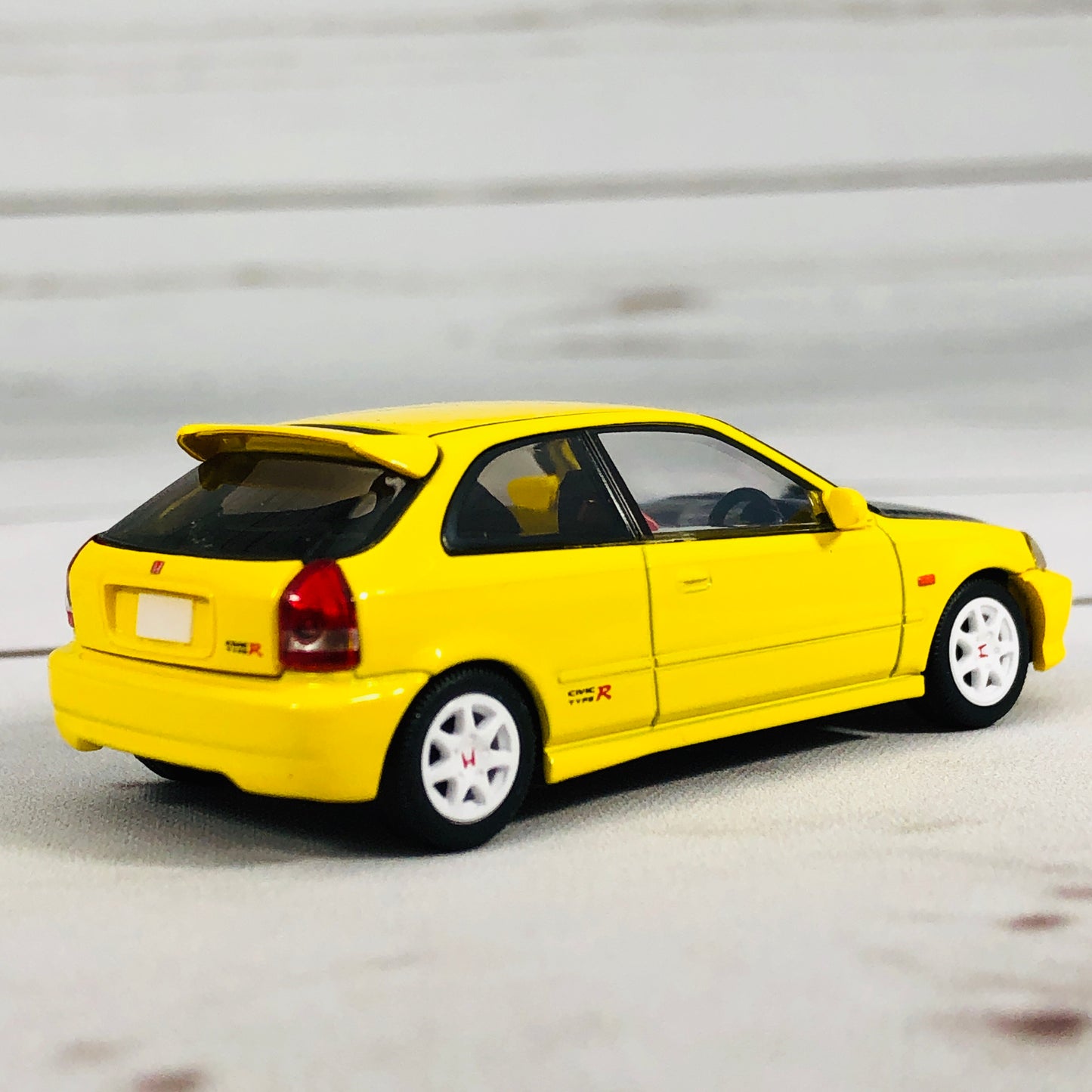 Tomica Limited Vintage Tomytec Hong Kong Edition Honda Civic Type R EK9 Yellow