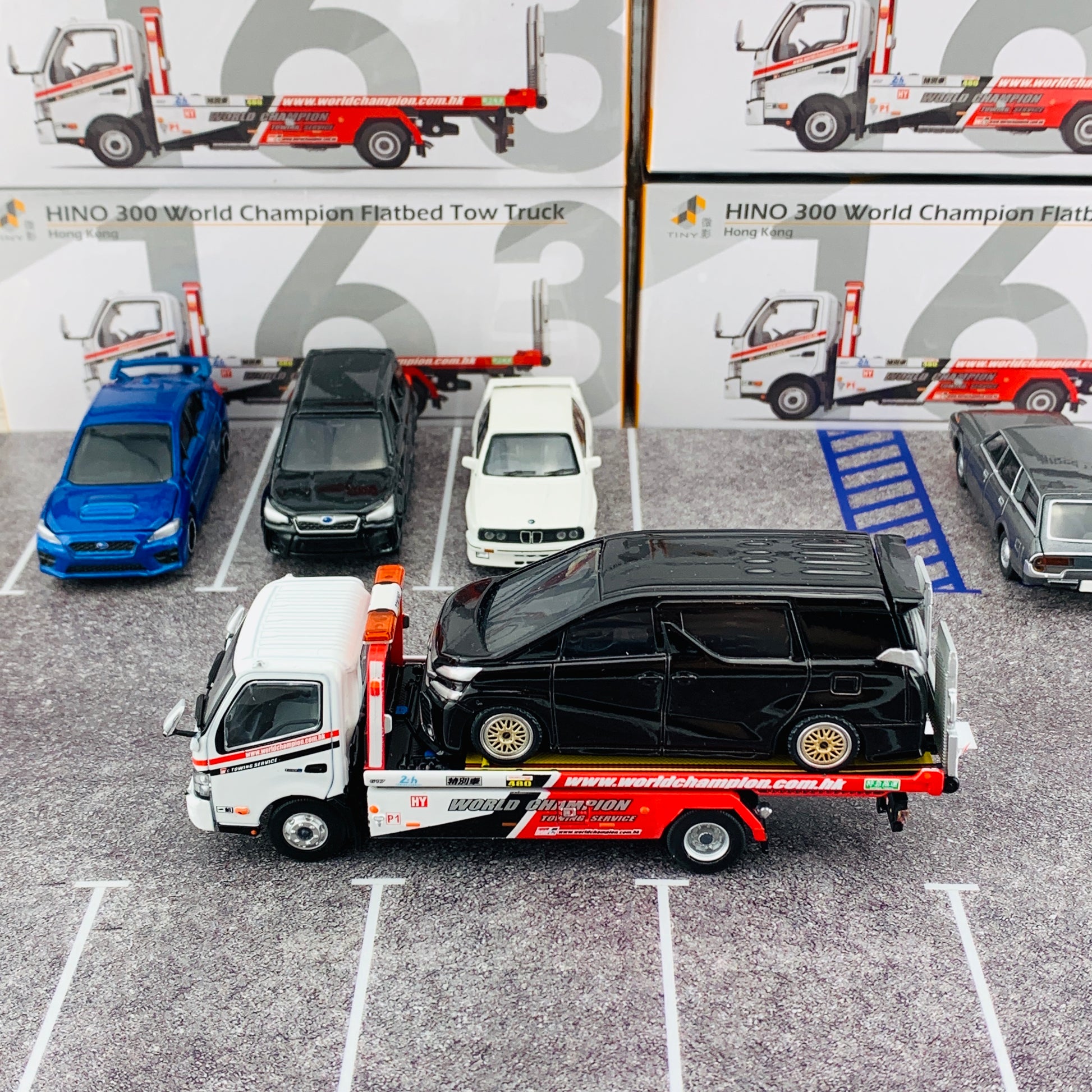Tiny City 163 - HINO 300 Flatbed Tow Truck 日野300 韋川平板拖車