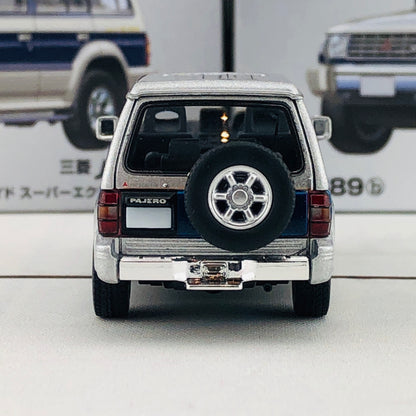 Tomica Limited Vintage Neo Mitsubishi Pajero Super Exceed Z (Silver/Blue) LV-N189b