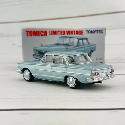 Tomica Limited Vintage 1/64 Nissan Prince Gloria Super6 (1963) Blue LV-174a
