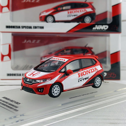 INNO64 HONDA Jazz GK5 Team Honda Racing Indonesia INDONESIA TOURING CAR CHAMPIONSHIP 2015 IN64-GK5-THRI