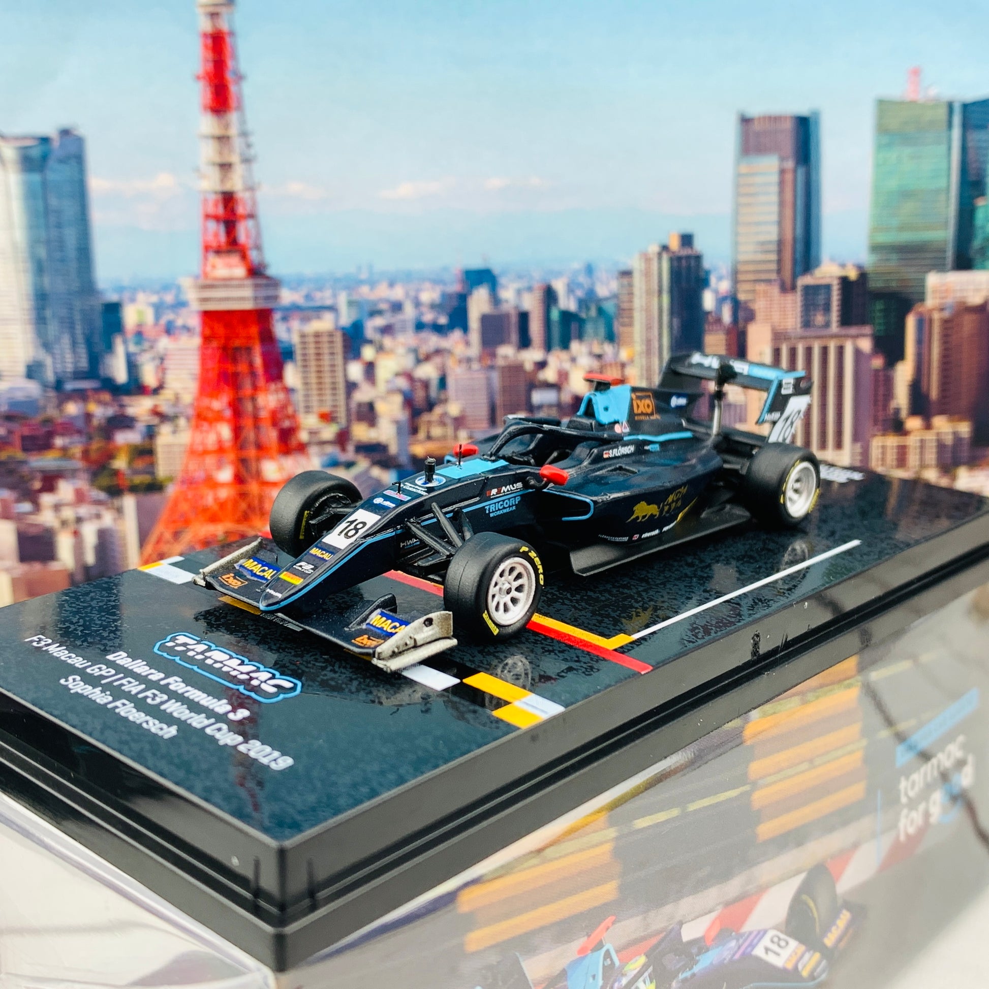 Tarmac Works 1/64 Dallara Formula 3 F3 Macau GP FIA F3 World Cup 2019 #18 - Macau GP 2020 Special Edition - HOBBY64 T64-069-19MGP18