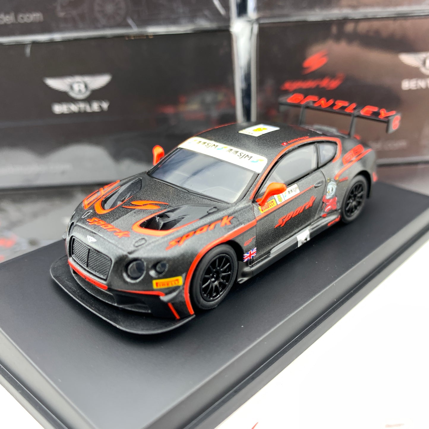 Sparky 1/64 BENTLEY CONTINENTAL GT3 NO.8 MACAU GP FIA GT WORLD CUP 2015 BENTLEY TEAM ABSOLUTE ADDERLY FONG Y104