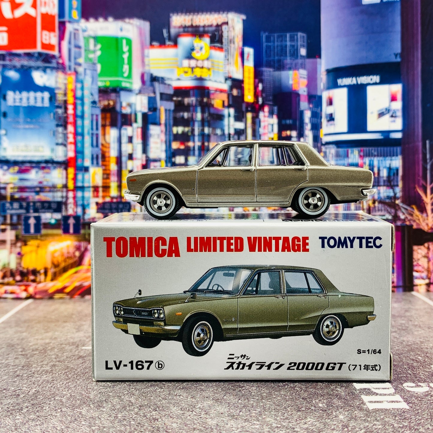 Tomica Limited Vintage 1/64 Nissan Skyline 2000GT-R Silver (1971) LV-167b