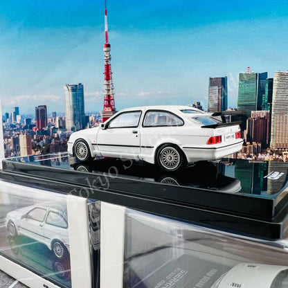 INNO64 1/64 FORD SIERRA RS500 COSWORTH 1986 Diamont White W/Extra Wheels IN64-RS500-DIWH
