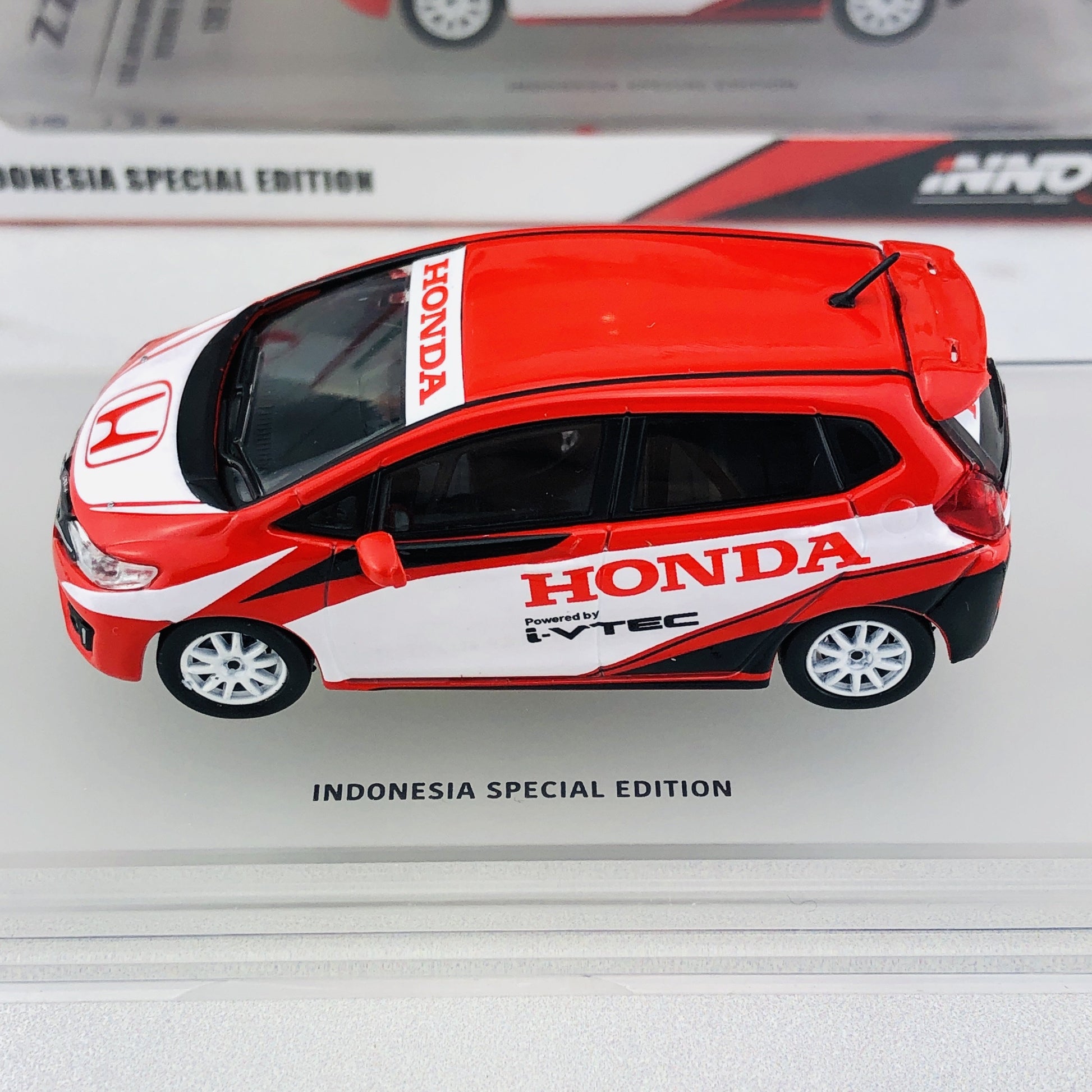 INNO64 HONDA Jazz GK5 Team Honda Racing Indonesia INDONESIA TOURING CAR CHAMPIONSHIP 2015 IN64-GK5-THRI
