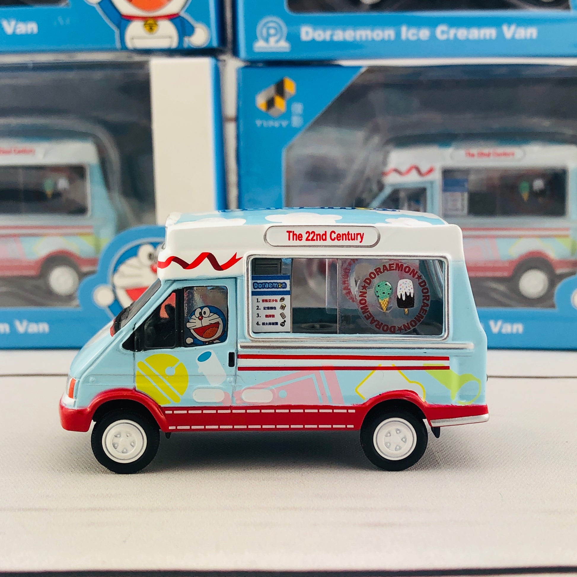TINY x DORAEMON Ice-Cream Truck 叮噹雪糕車 DORA012
