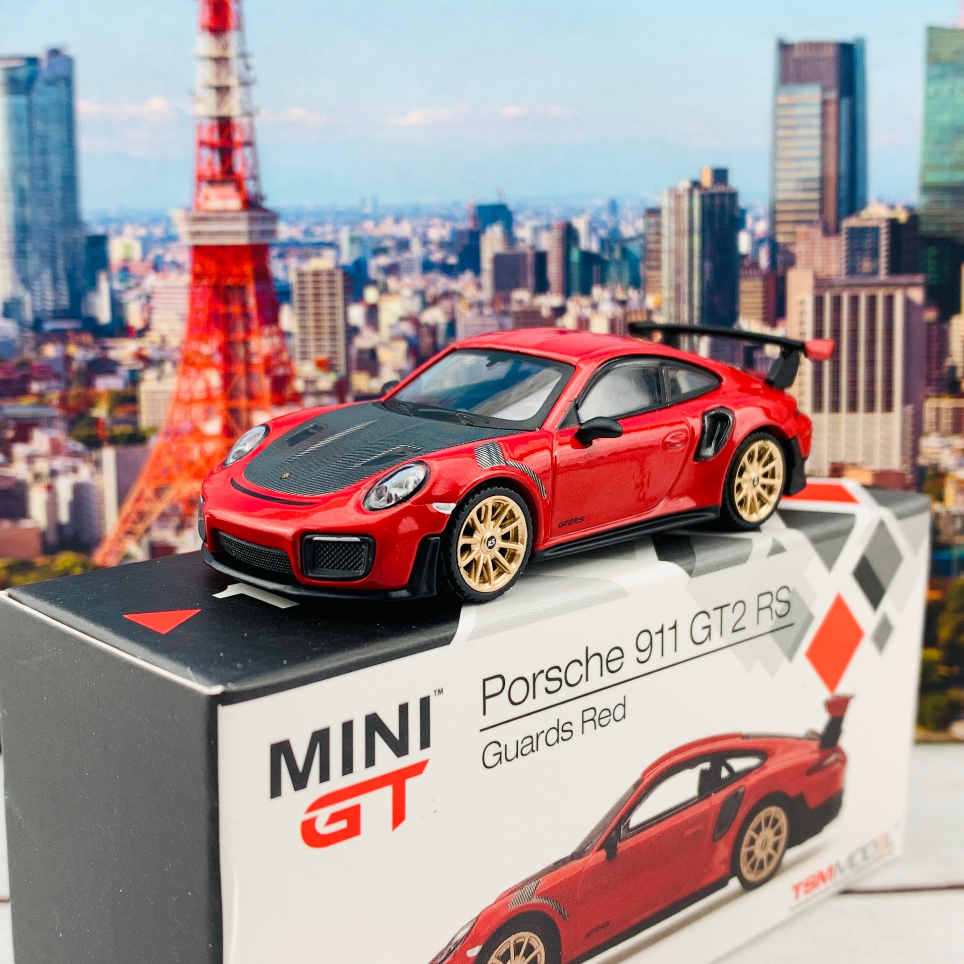 MINI GT 1/64 Porsche 911 GT2 RS Guards Red LHD Taiwan Exclusive MGT00160-L